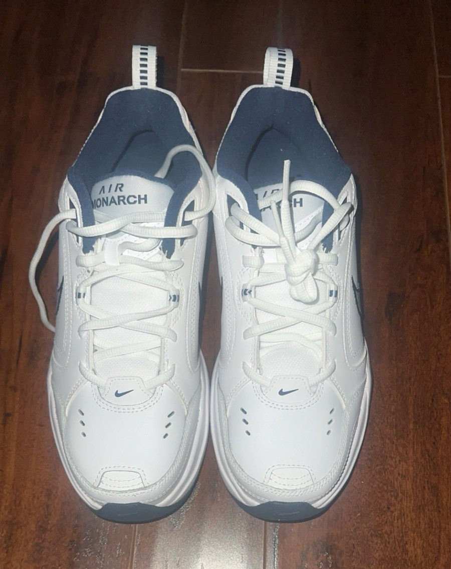 Nike Air Monarch Men’s Lace-Up Low Top Sneakers White Blue Gray Rubber Sole