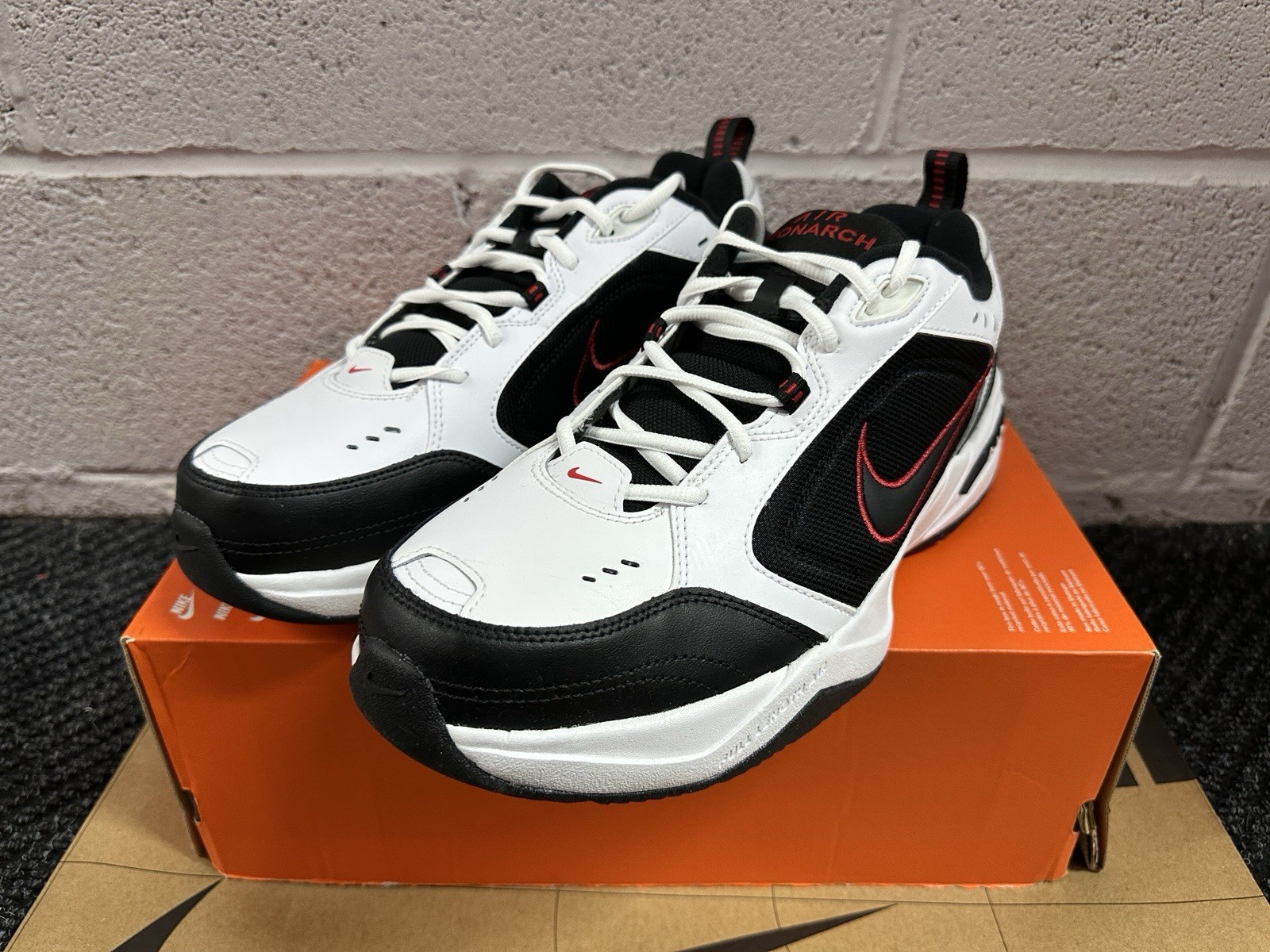 Size 12 – Nike Air Monarch IV 4E Wide ‘White Black Varsity Red’ 416355-101