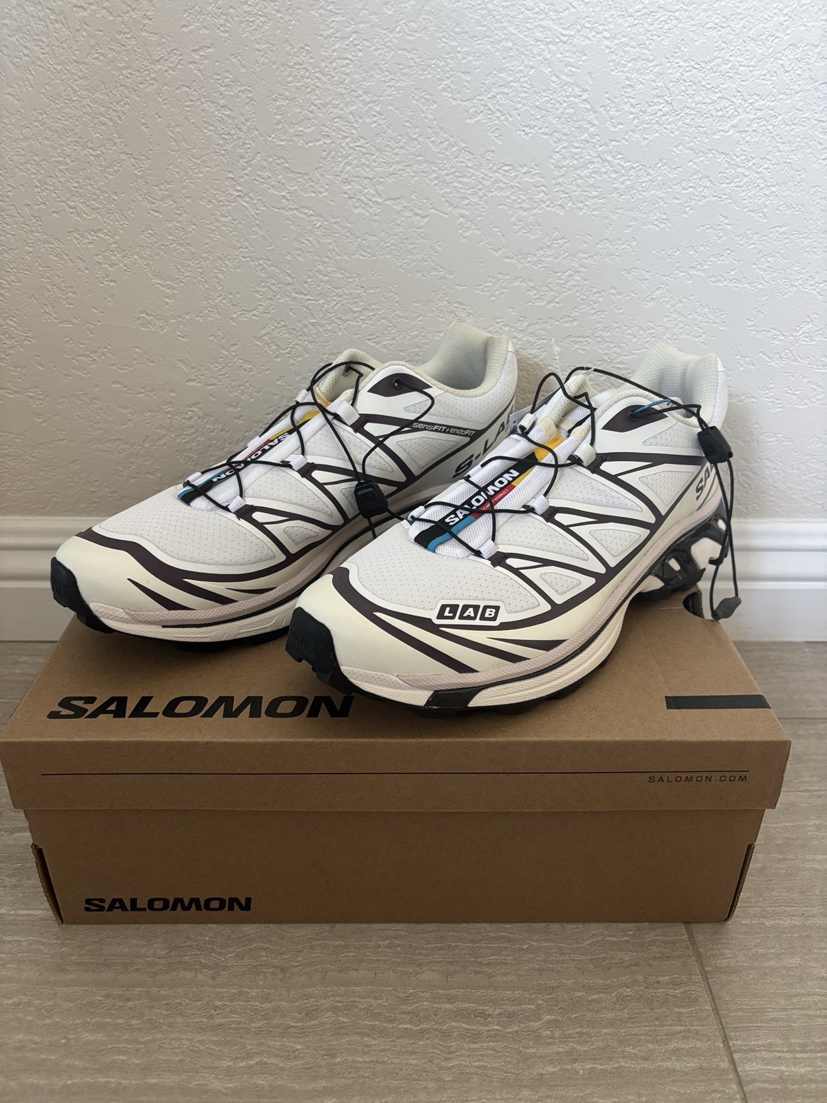 Salomon XT-6 White/Vanilla Ice/Plum Size 11 Mens
