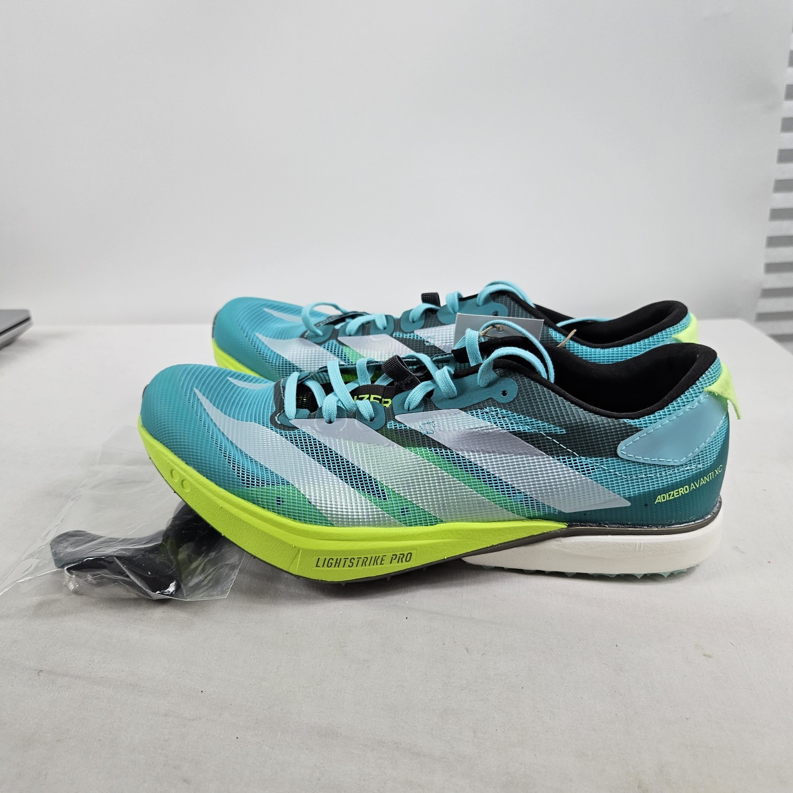 Adidas Adizero Avanti XC Aqua Running Spikes Shoes Men’s 6.5 Women’s 7.5