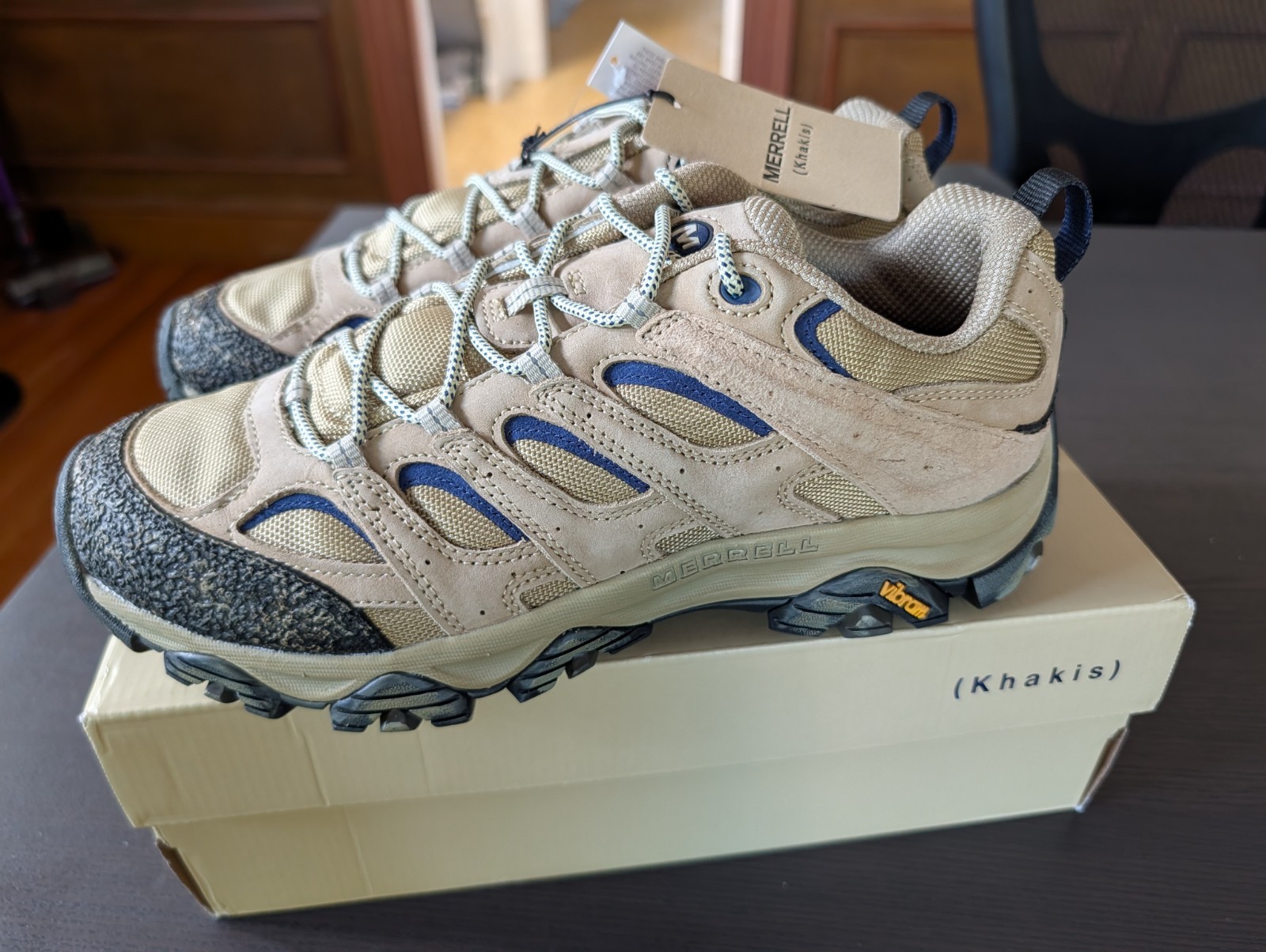 Merrell MOAB 3 x KHAKIS DS US11 Khakis Seoul Korea Collab USA Seller Very RARE