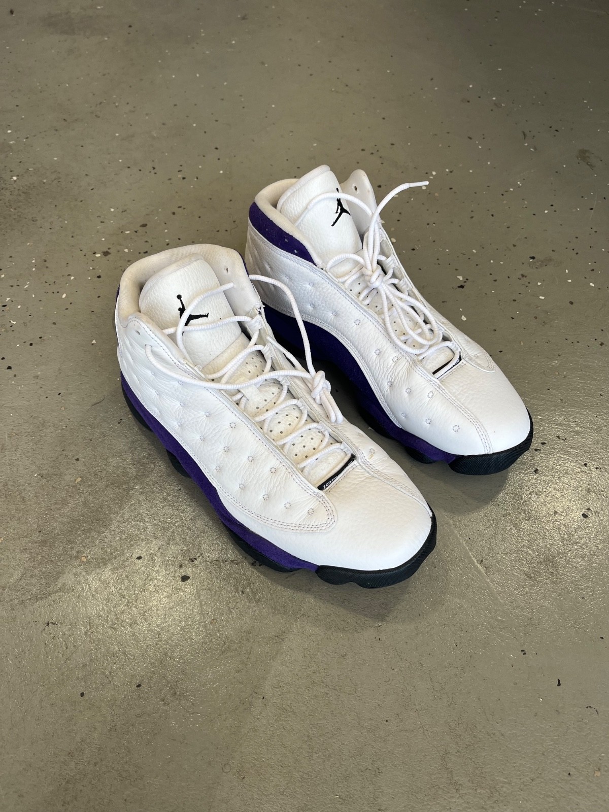 Nike Air Jordan 13 Retro Lakers Shoes Mens 11 White Purple Sneakers 414571-105