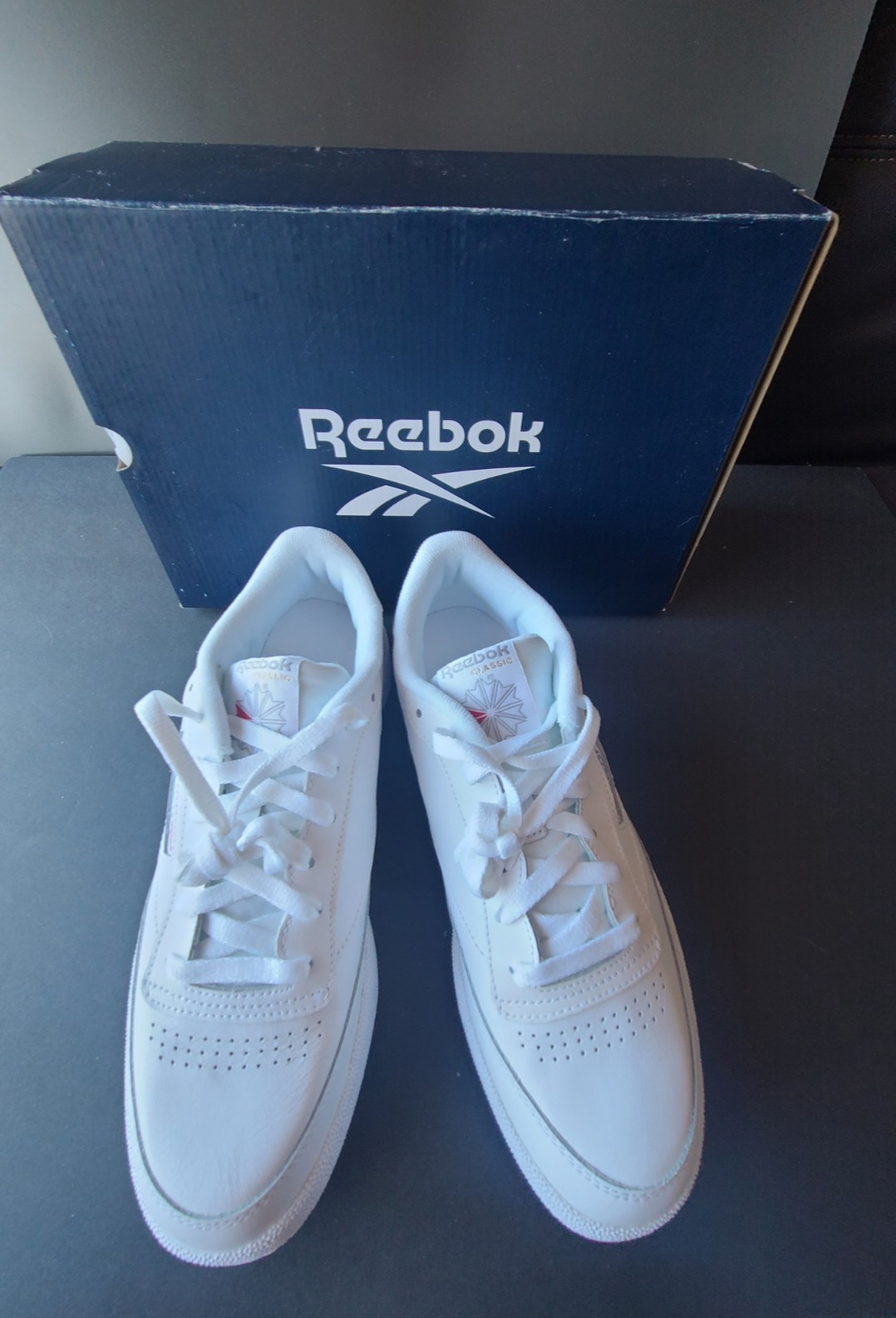 Men’s Reebok Club C 85 Leather Tennis Shoes /Sneakers White Men’s Size 10 ARO455