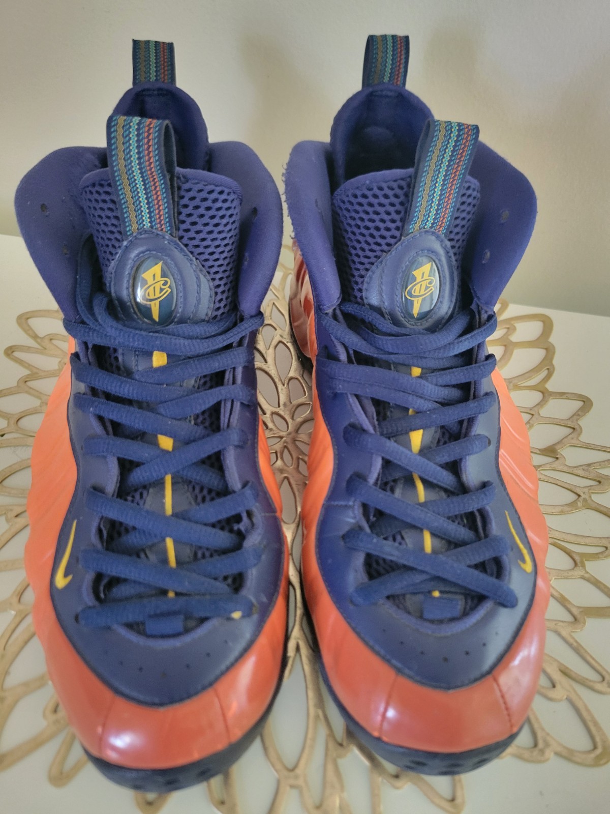 Nike Air Foamposite One Men’s High Top Lace-Up Basketball Sneaker Orange