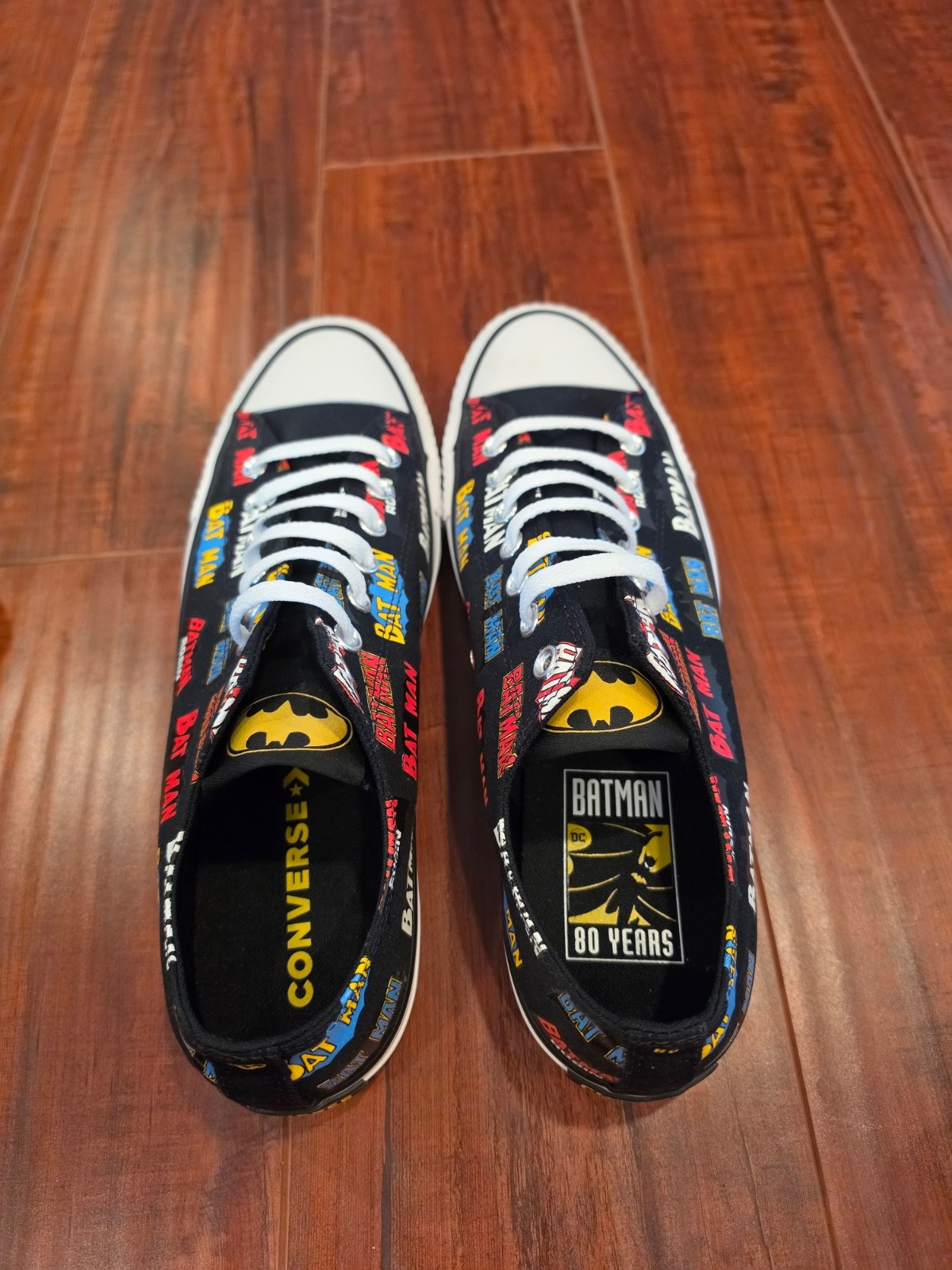 Size 11 – Batman x Converse Chuck Taylor All Star Low 80th Anniversary – Logo