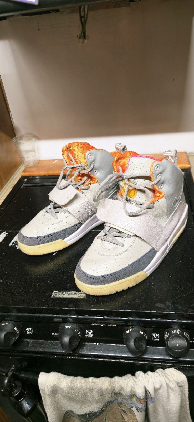 Nike Air Yeezy Men’s High Top Sneakers Lace/Hook & Loop Strap Gray/Orange