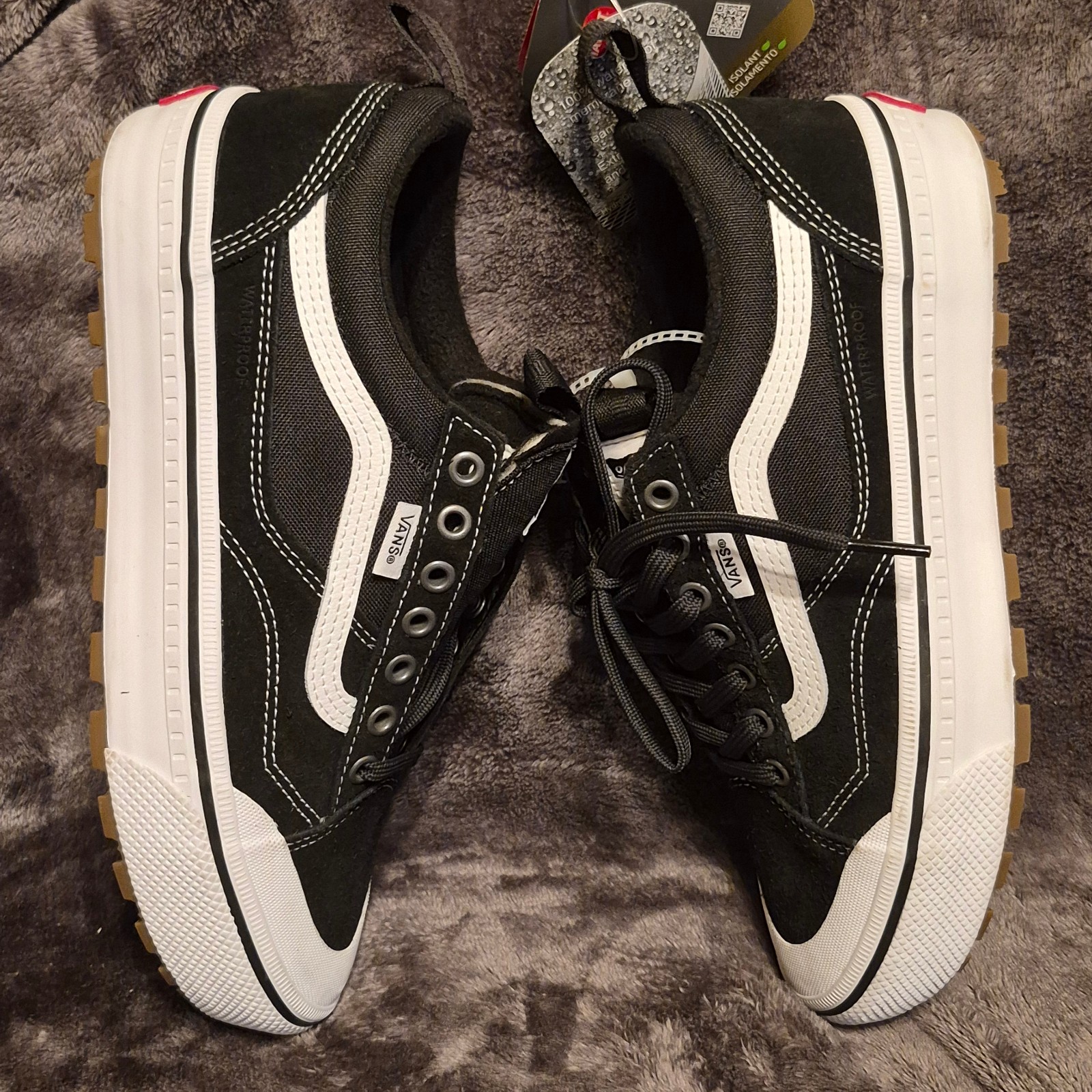 VANS Old Skool MTE Black – White Sneakers Skate Shoes Size 7 1/2Men Size 9Women
