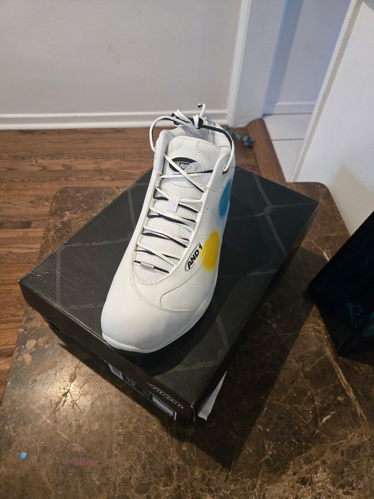 AND1 Tai Chi LX Men’s Mid Top Basketball Sneakers Lace-Up White Multi