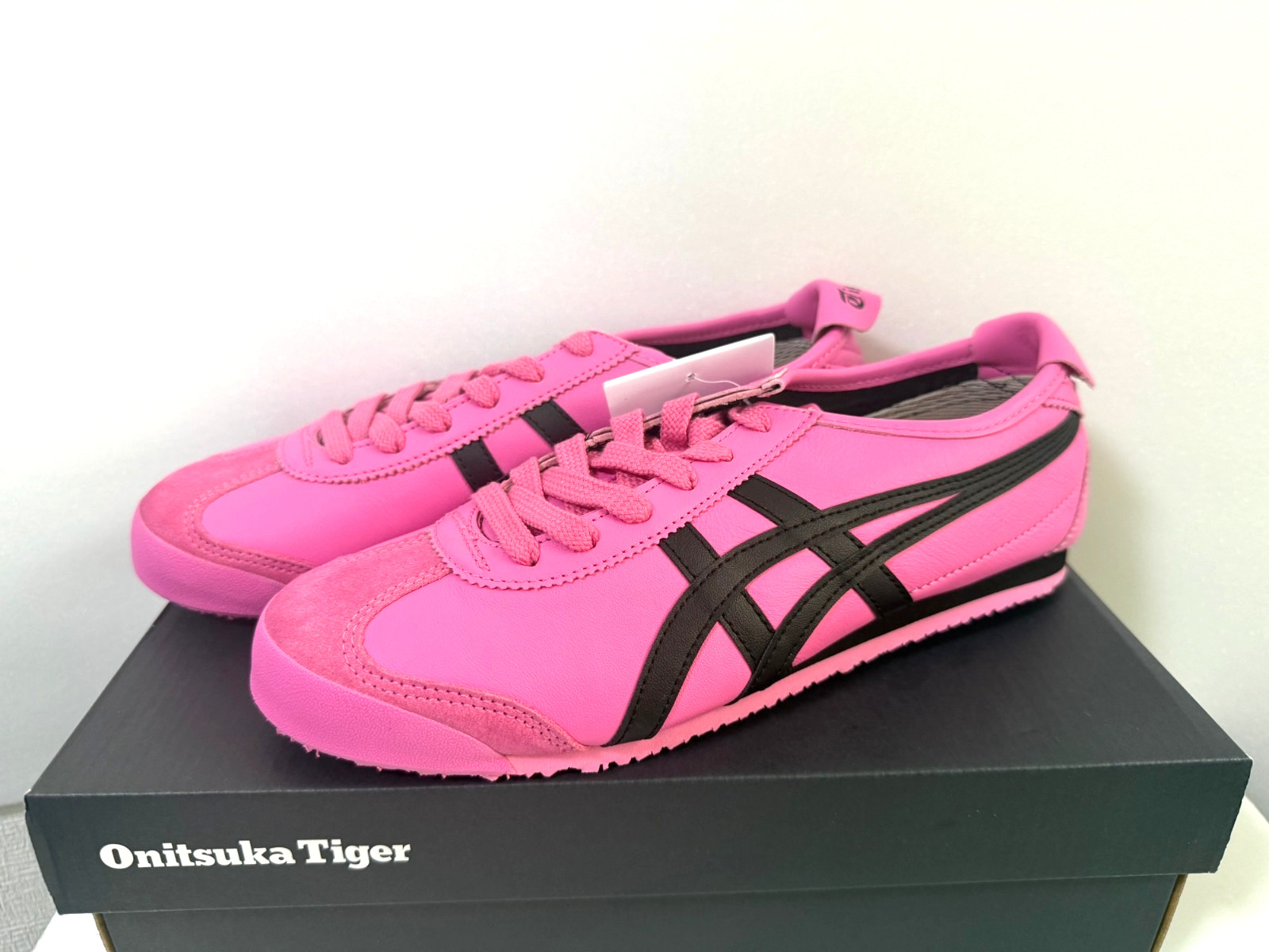 Onitsuka Tiger MEXICO 66 1183C102 701 DRAGON FRUIT/BLACK Unisex Size