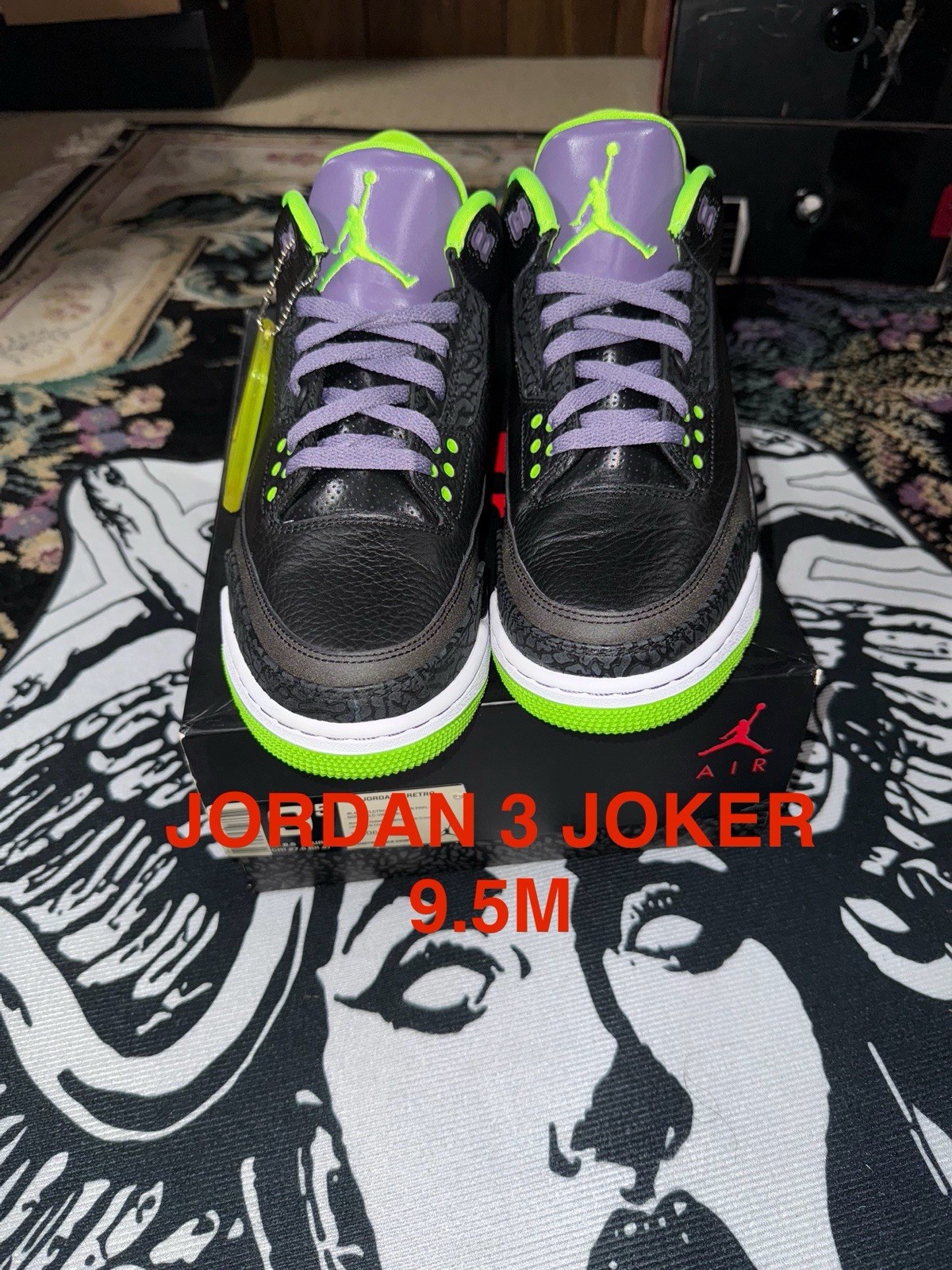 Jordan 3 Joker 9.5M tried on