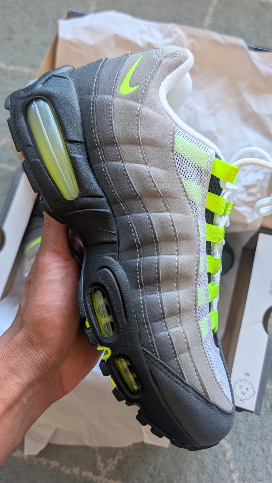 Nike Air Max 95 2026 Neon Big Bubble Men’s Size 8.5