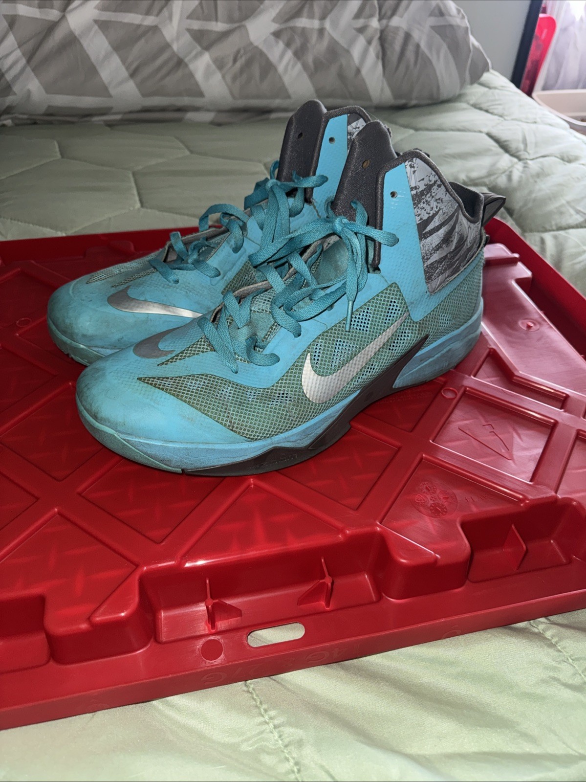 Nike Men’s Zoom Hyperfuse 2013 Gamma Blue Sneakers Size 14