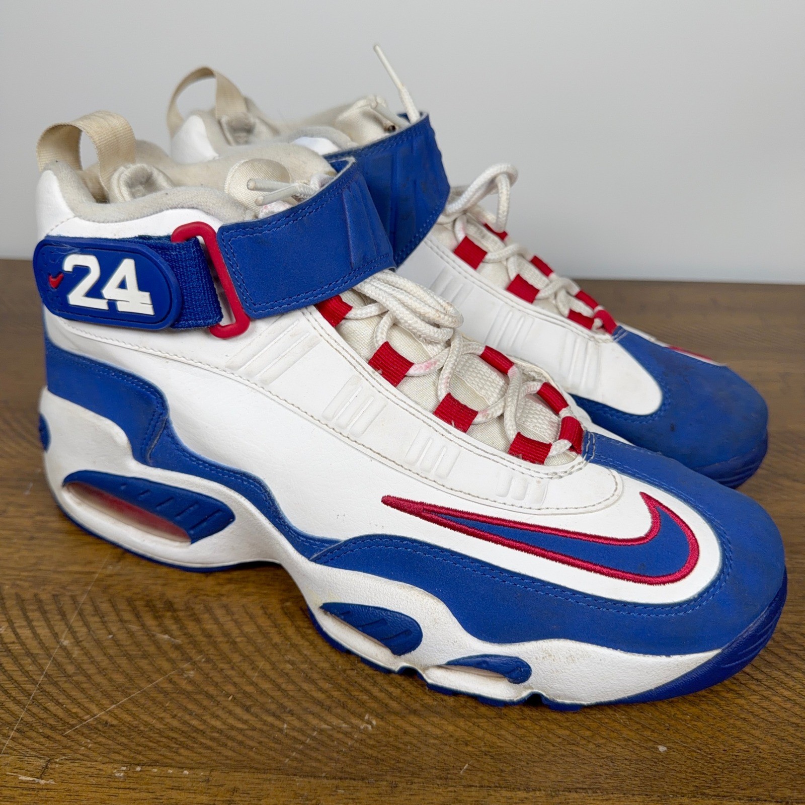 Nike Air Griffey Max 1 Mens 10.5 USA Red White Blue Air Max Sneakers