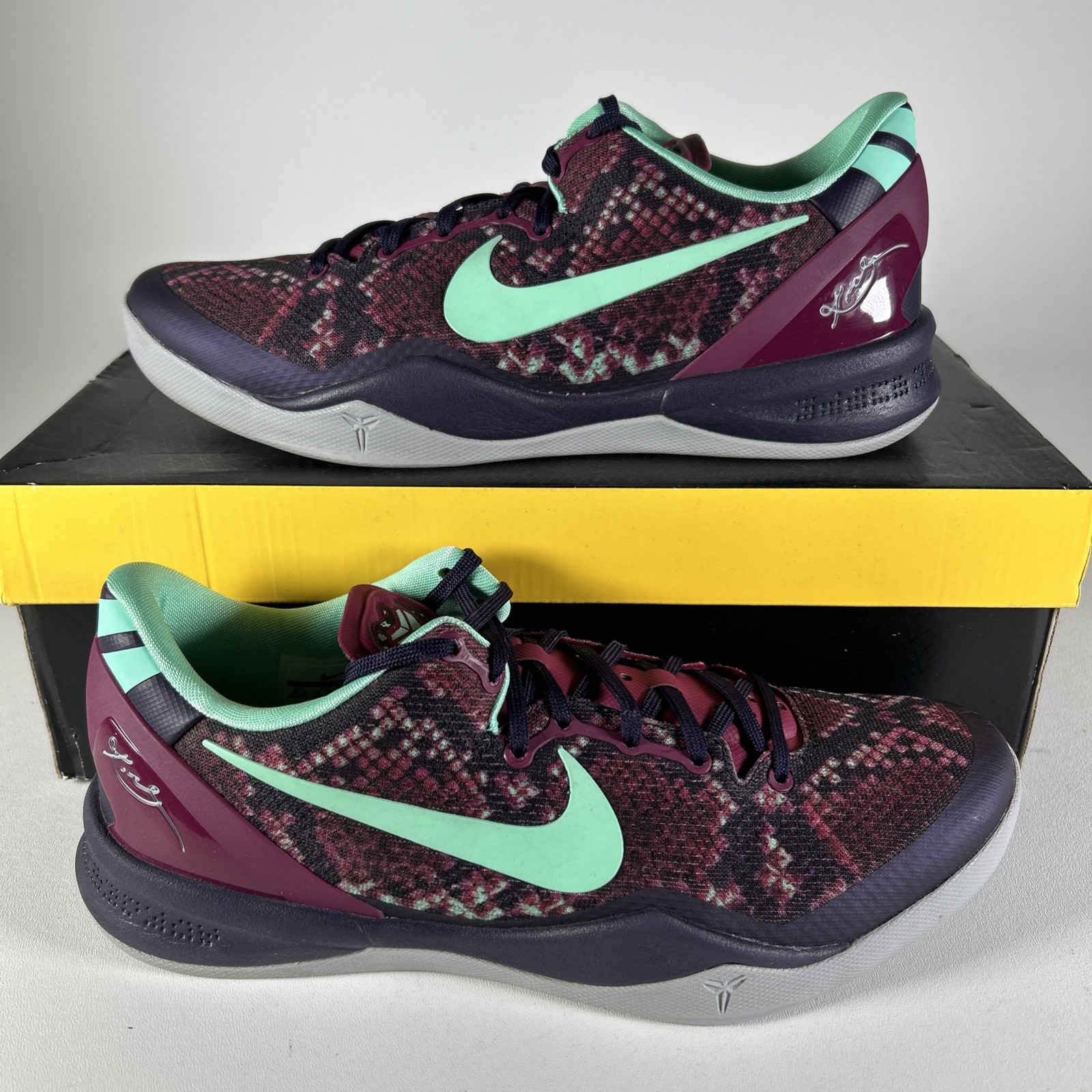 Size 9.5 – Nike Kobe 8 Pit Viper