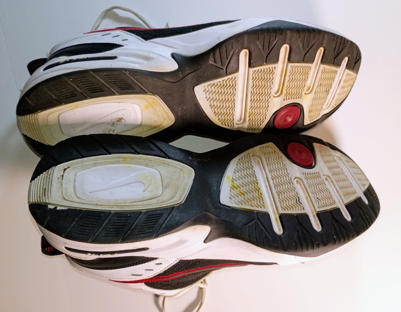 Size 15 – Nike Air Monarch IV White Varsity Red 416355-101