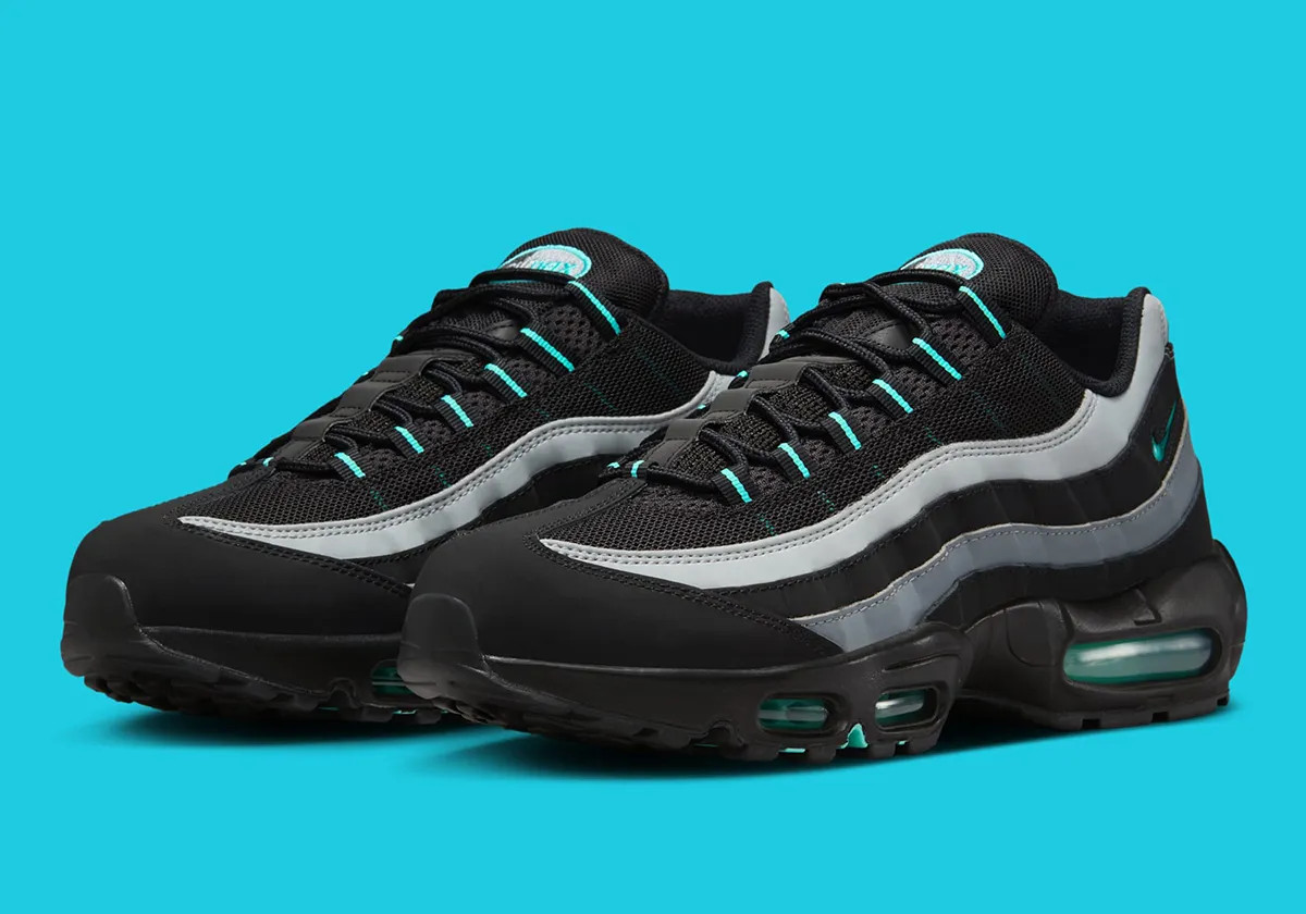 Nike Air Max 95 Black Aurora Green Mens Size US 8 Casual Sneakers Shoes Rare ✅